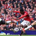 Kobbie Mainoo lập siêu phẩm